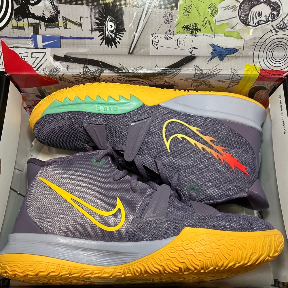 Nike Kyrie 7 Purple and Yellow Basketball Shoes 7Y - Picture 11 of 11